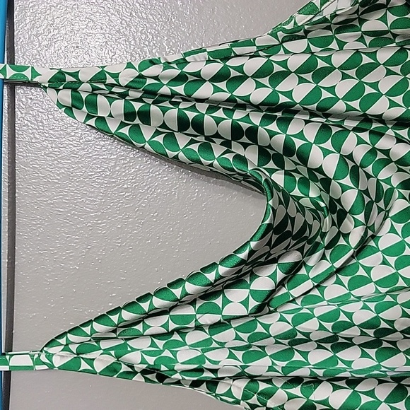 Ava and Viv 3x Green and White Party Dress - Picture 6 of 7
